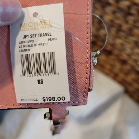 NWT MICHAEL KORS LARGE DOUBLE ZIP WRISTLET WALLET - Picture 8 of 8